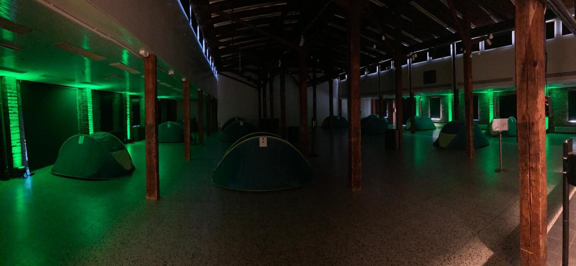 Indoor Camping Helsinki Hotel Buitenkant foto